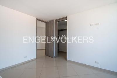 Apartamento de 4 alcobas en venta en Zuñiga, Medellín, 218 m² · foto 9 de 17