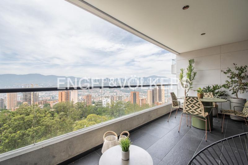 Modern 1BR Apartment with 3 Baths in El Tesoro - 4