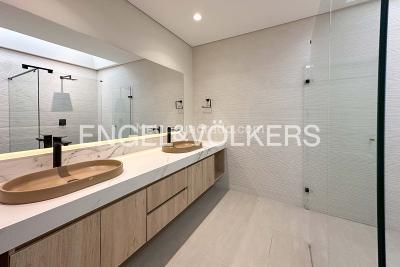 Casa de 3 alcobas en venta en El Tesoro, Medellín, 290 m² · foto 17 de 20