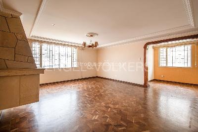 Casa de 5 alcobas en venta en Suba, Bogotá, 282 m² · foto 3 de 20