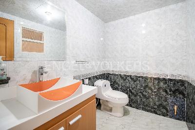 Casa de 5 alcobas en venta en Suba, Bogotá, 282 m² · foto 9 de 20