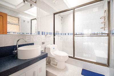 Casa de 5 alcobas en venta en Suba, Bogotá, 282 m² · foto 15 de 20
