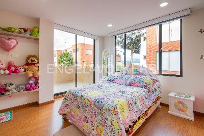 Casa de 5 alcobas en venta en Chia, Chía, 218 m² · foto 12 de 20