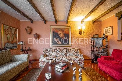 Casa de 4 alcobas en venta en Los Andes, Bogotá, 211 m² · foto 2 de 18