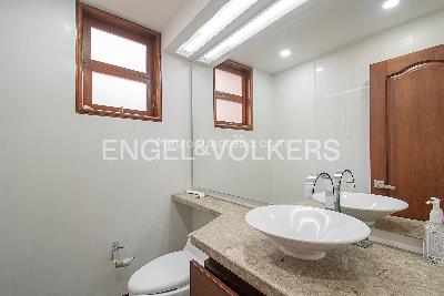Casa de 4 alcobas en venta en Provenza, Bogotá, 278 m² · foto 2 de 17