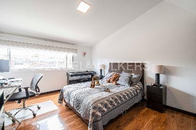 Casa de 5 alcobas en venta en Niza, Bogotá, 325 m² · foto 18 de 20