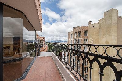 Apartamento de 3 alcobas en venta en Cerros De Niza, Bogotá, 163 m² · foto 6 de 20