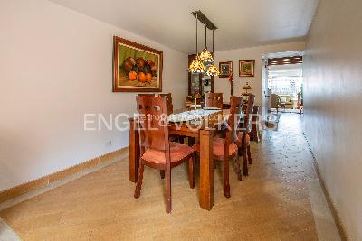 Casa de 5 alcobas en venta en Alhambra, Bogotá, 320 m² · foto 3 de 18
