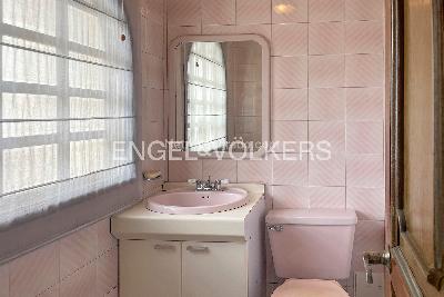 Casa de 4 alcobas en venta en Niza, Bogotá, 710 m² · foto 3 de 18