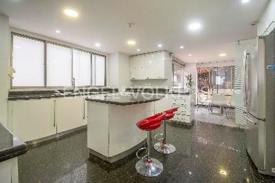 Casa de 4 alcobas en venta en Cerros De Suba, Bogotá, 737 m² · foto 6 de 19