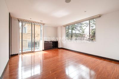 Casa de 3 alcobas en venta en Sotileza, Bogotá, 318 m² · foto 14 de 20