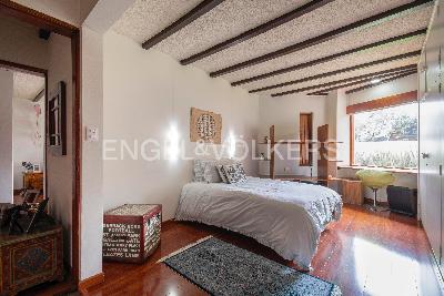 Casa de 4 alcobas en venta en Cerros De Niza, Bogotá, 944 m² · foto 12 de 18