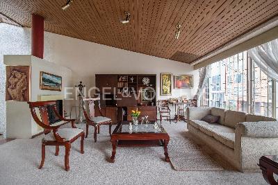 Apartamento en venta en La Castellana, Bogotá · foto 4 de 13
