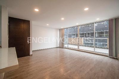 Apartamento de 3 alcobas en venta en La Castellana, Bogotá, 95 m² · foto 2 de 20