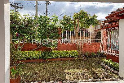 Casa de 4 alcobas en venta en Usaquen, Bogotá, 288 m² · foto 4 de 10