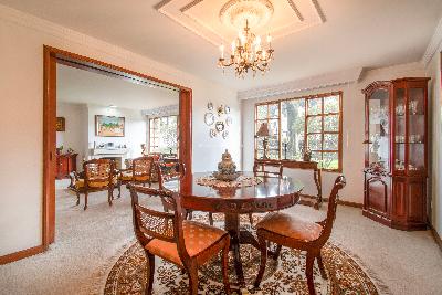 Apartamento de 3 alcobas en venta en Sotileza, Bogotá, 208 m² · foto 5 de 18