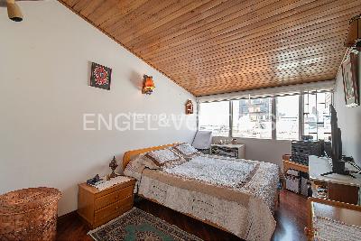 Casa de 4 alcobas en venta en Niza, Bogotá, 354 m² · foto 13 de 20