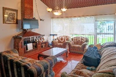 Casa de 5 alcobas en venta en Niza, Bogotá, 408 m² · foto 10 de 18
