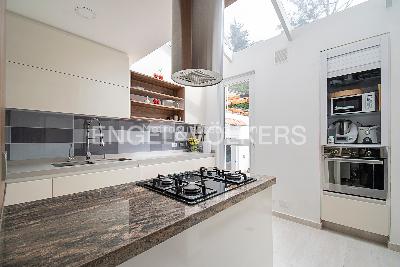 Casa de 3 alcobas en venta en Cerros De Suba, Bogotá, 196 m² · foto 4 de 16