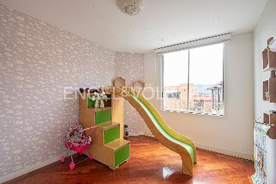 Casa de 3 alcobas en venta en Cerros De Suba, Bogotá, 201 m² · foto 11 de 15