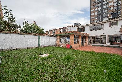 Casa de 5 alcobas en venta en Pasadena, Bogotá, 483 m² · foto 19 de 19