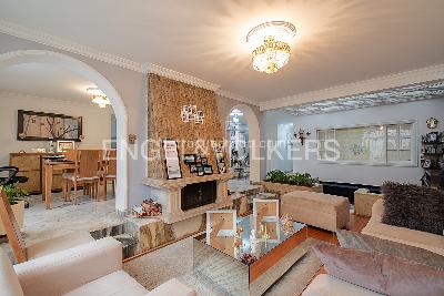 Casa de 5 alcobas en venta en Alhambra, Bogotá, 310 m² · foto 2 de 18