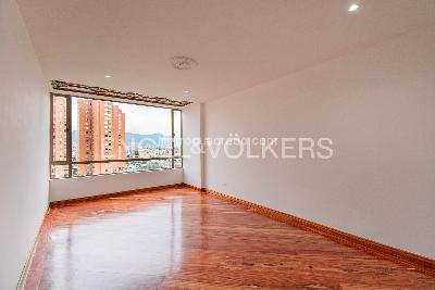 Apartamento de 3 alcobas en venta en Calatrava, Bogotá, 191 m² · foto 3 de 17