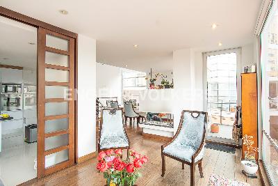 Casa de 3 alcobas en venta en Cerros De Suba, Bogotá, 311 m² · foto 3 de 19