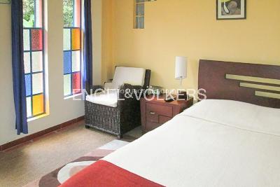 Casa de 5 alcobas en venta en Pasadena, Bogotá, 380 m² · foto 5 de 15