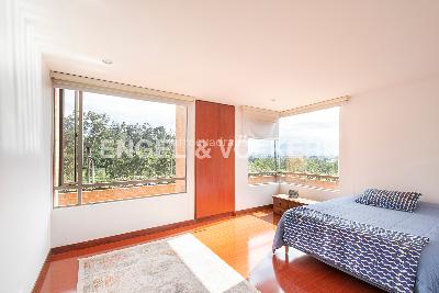 Apartamento en venta en Cerros De Niza, Bogotá · foto 8 de 19