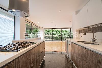 Casa de 4 alcobas en venta en Cerros De Suba, Bogotá, 333 m² · foto 6 de 20