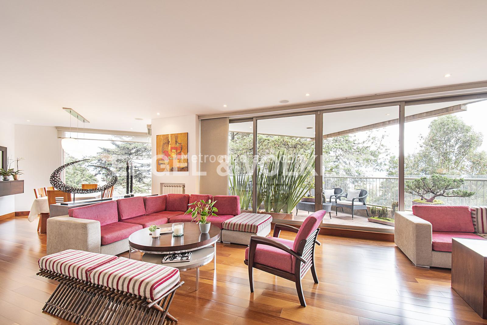 Apartamento en Arriendo  Cerros De Suba