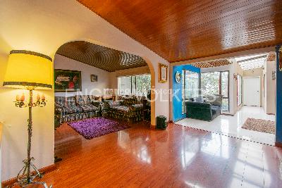 Casa de 5 alcobas en venta en Pasadena, Bogotá, 243 m² · foto 2 de 20