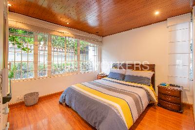Casa de 5 alcobas en venta en Pasadena, Bogotá, 243 m² · foto 16 de 20
