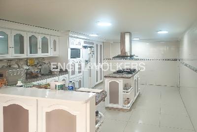 Casa de 5 alcobas en venta en Niza, Bogotá, 384 m² · foto 4 de 19