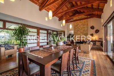 Casa de 4 alcobas en venta en Alto Del Escobero, Medellín, 432 m² · foto 3 de 20