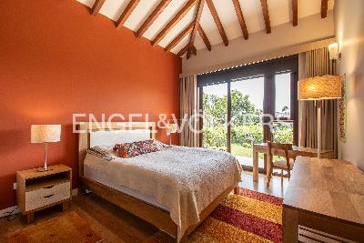 Casa de 4 alcobas en venta en Alto Del Escobero, Medellín, 432 m² · foto 13 de 20