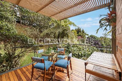 Casa de 4 alcobas en venta en Loma Del Escobero, Medellín, 378 m² · foto 5 de 18