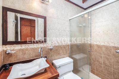 Casa de 5 alcobas en venta en Loma Del Escobero, Medellín, 407 m² · foto 14 de 18