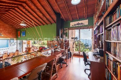 Casa de 4 alcobas en venta en Las Palmas, Medellín, 628 m² · foto 4 de 19