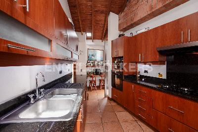 Casa de 4 alcobas en venta en Las Palmas, Medellín, 628 m² · foto 7 de 19