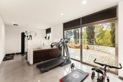 Casa de 4 alcobas en venta en Loma De Las Brujas, Medellín, 900 m² · foto 16 de 19