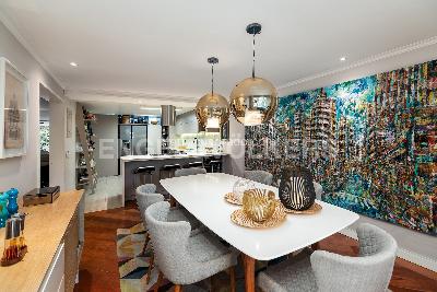 Casa de 3 alcobas en venta en El Tesoro, Medellín, 248 m² · foto 3 de 12