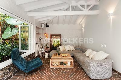 Casa de 3 alcobas en venta en El Tesoro, Medellín, 248 m² · foto 7 de 12