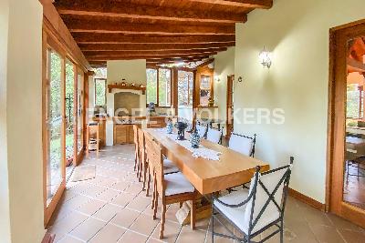Casa de 4 alcobas en venta en Loma Del Escobero, Medellín, 600 m² · foto 7 de 14