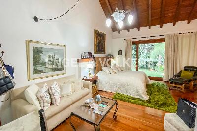 Casa de 4 alcobas en venta en Loma Del Escobero, Medellín, 600 m² · foto 10 de 14