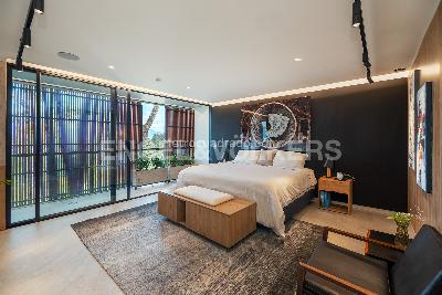 Casa de 5 alcobas en venta en Los Balsos, Medellín, 959 m² · foto 8 de 20