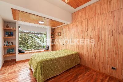 Casa de 5 alcobas en venta en Loma Del Escobero, Medellín, 484 m² · foto 8 de 15