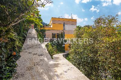 Casa de 5 alcobas en venta en Loma Del Escobero, Medellín, 484 m² · foto 15 de 15
