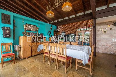 Casa de 3 alcobas en venta en Las Palmas, Medellín, 427 m² · foto 3 de 18